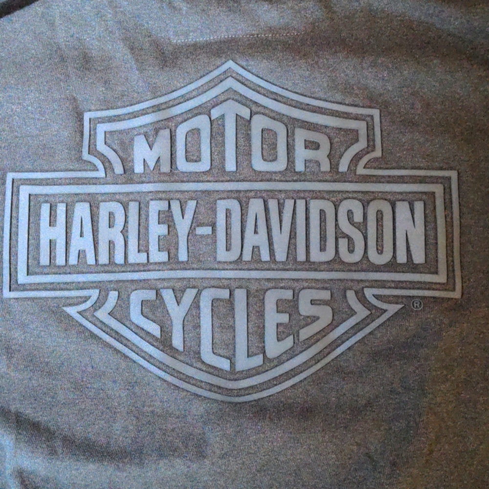 Men's XL Harley Davidson long sleeve tee